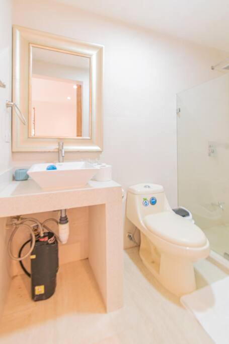 Surfside Apartments - Mal Pais Malpais Kültér fotó